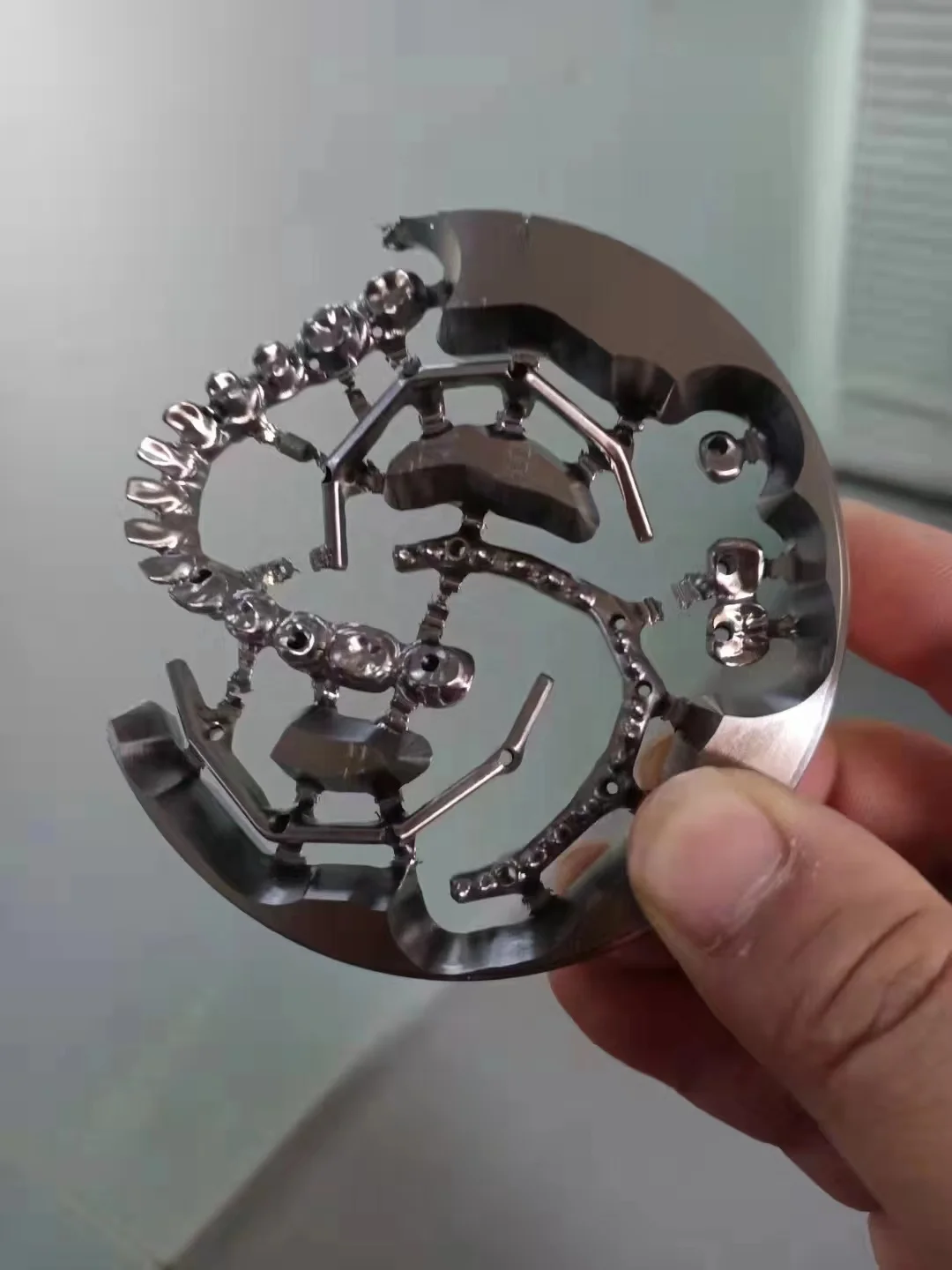 XANGTECH dental cad/cam 5 axis wet and dry milling machine for zirconia