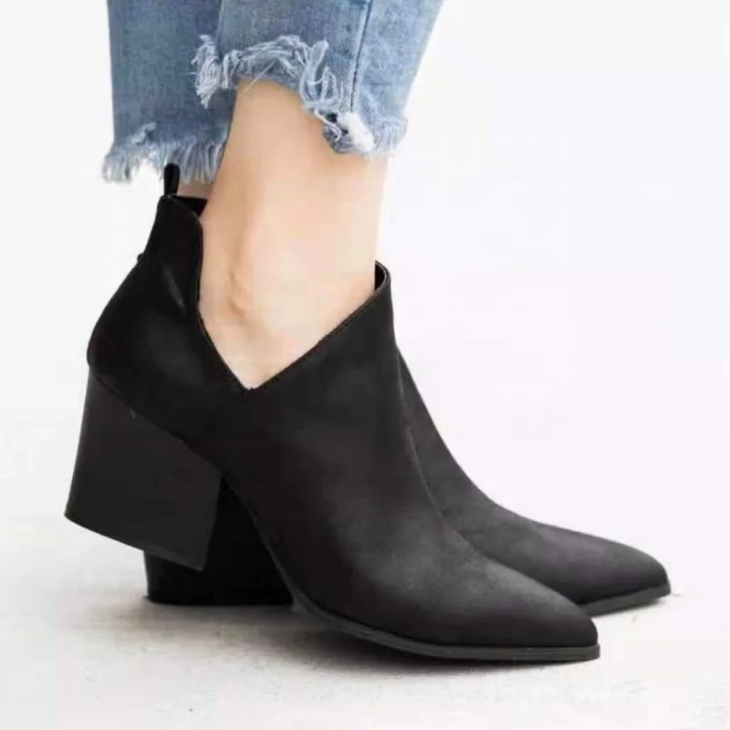 Women New Comfortable Snake Leopard Print Thick Heel Boots Pointed Boots