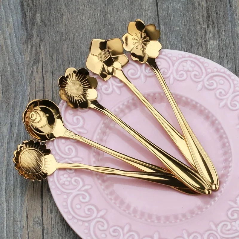 Flower Shape Tea Stirring Spoon Stainless Steel Long Handle Rose Gold Dessert Coffee Spoon