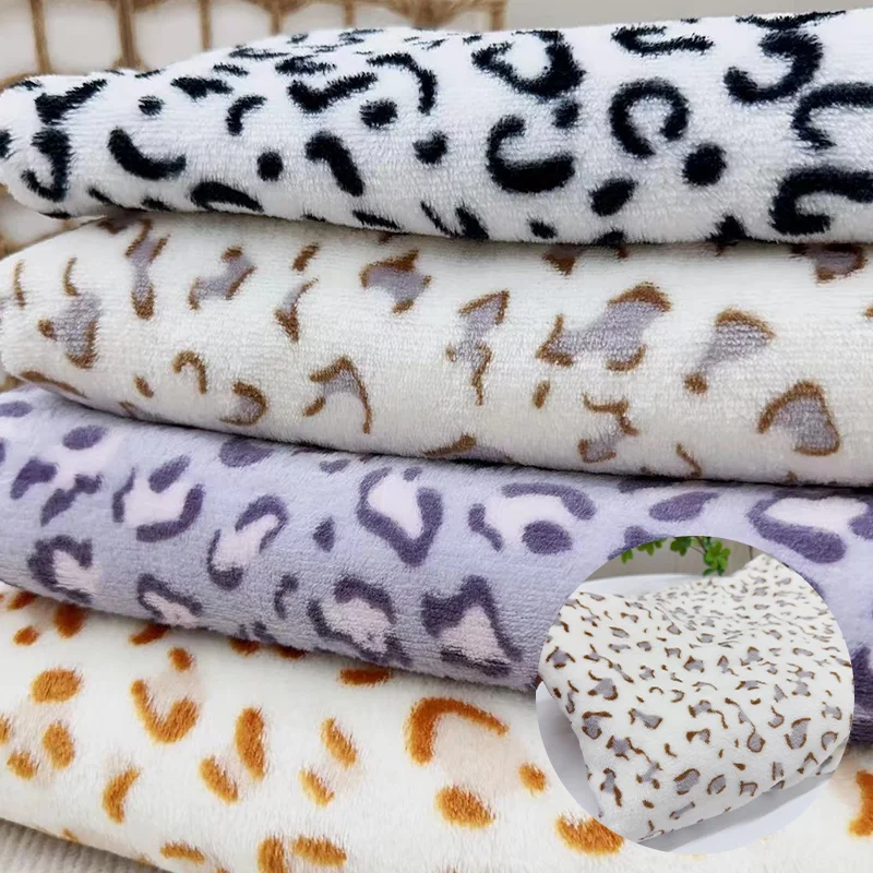 China Custom Throw Pillow, Baby Use Soft Blanket Thick Polyester Knit Thickened Shaggy Printed Flannel Fabric/