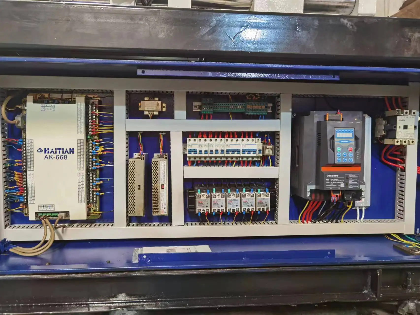 Haitian 200Ton  Used Plastic PET injection molding machine Plastic Injection Molding Machine for sale