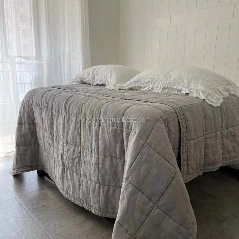 Stone-washed 100% Linen quilt King size high quality luxury Bedding Customized size and color Sustainable material