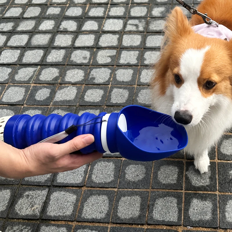 Hot Selling Trending Products New Arrivals 2024 Portable Silicone Pet Feeder Travel Dog Water Bottles With Food Container Bowl