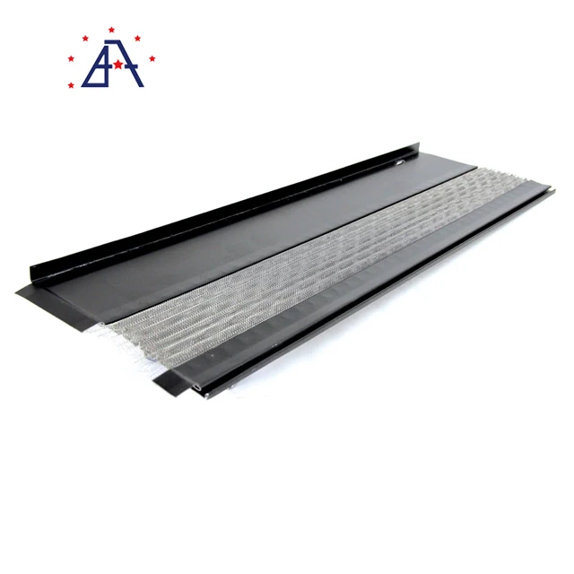 Aluminum Mesh Extruded Rain Gutter System China factory Gutter blocks pine needles, Gutter Filter, Gutter Guard
