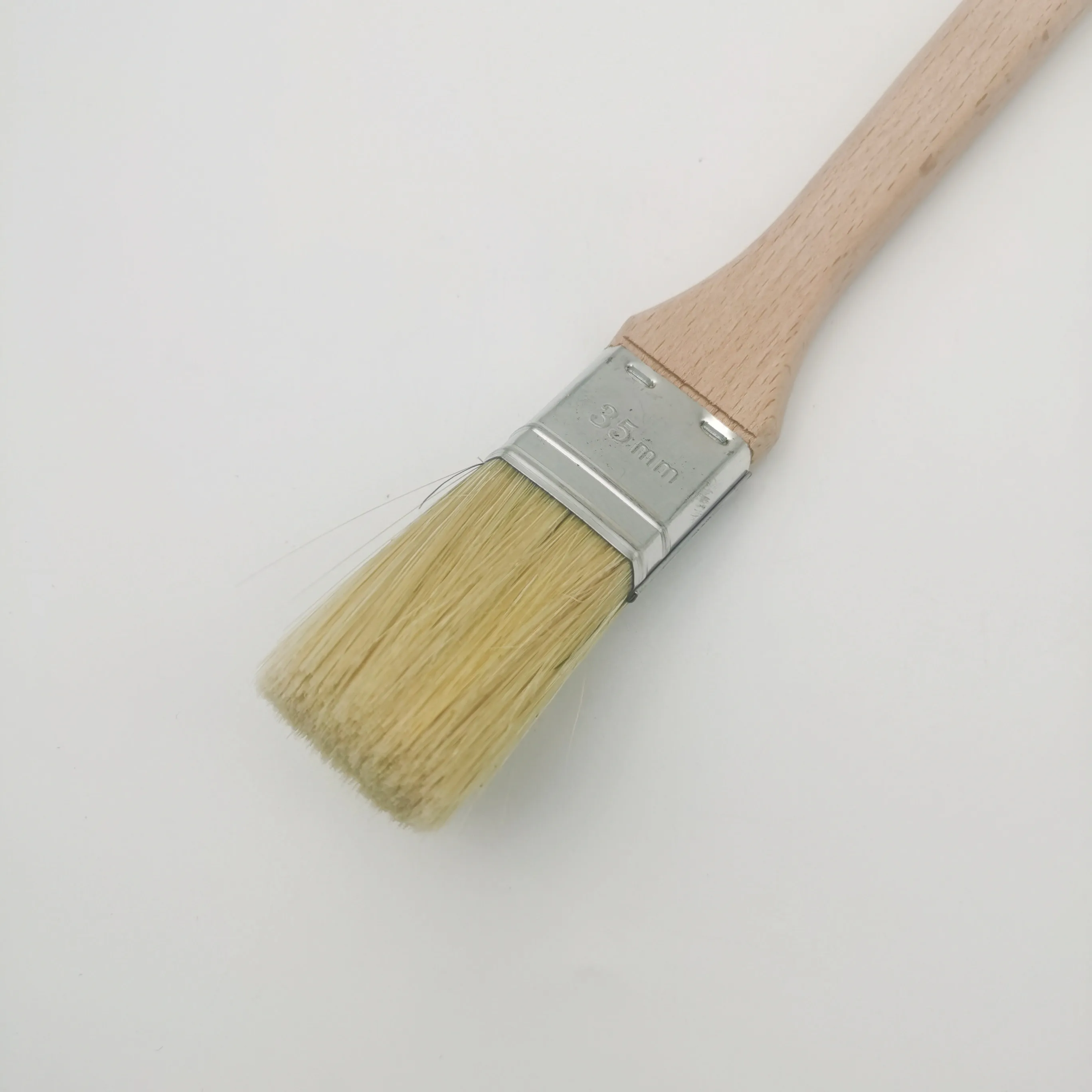 Radiator paint brush with long bent handle