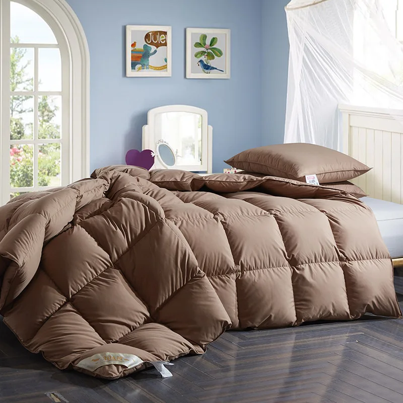 Stock Brown White warm  goose duck down quilt comforter duvet