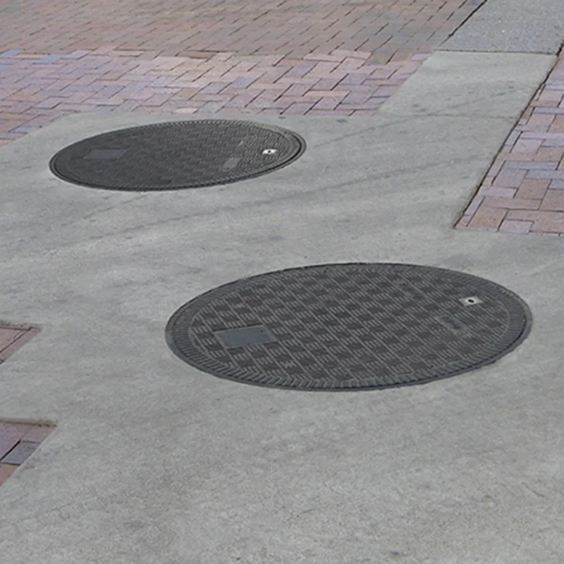 En124 D400 700*800 100mm Cast Iron Manhole Covers Rectangular Manhole Cover Ductile Iron Manhole Covers