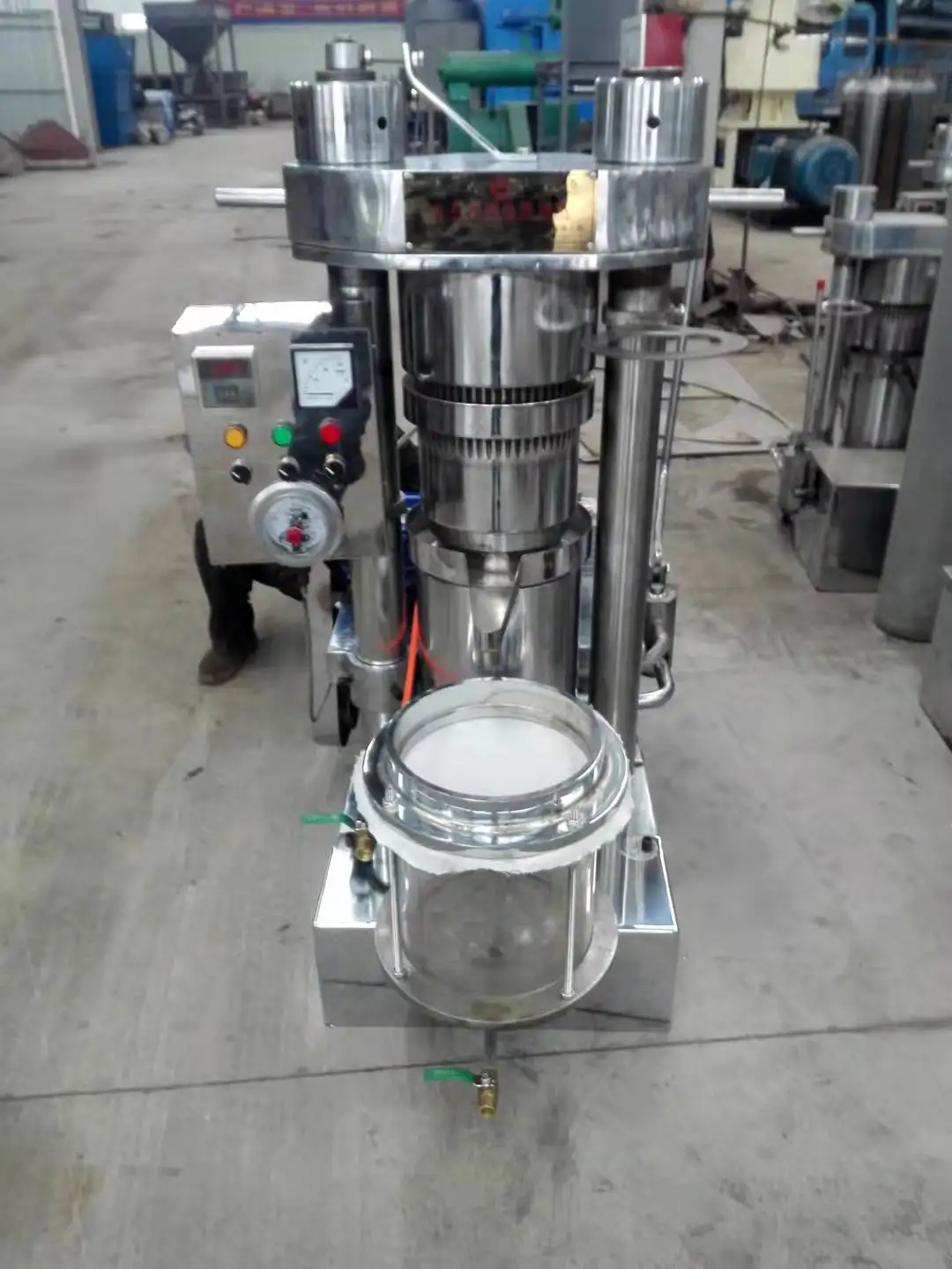 Almond Oil Press Machine/Olive Oil Press/Small Cocoa Butter hydraulic oil press machine peanut oil pressing