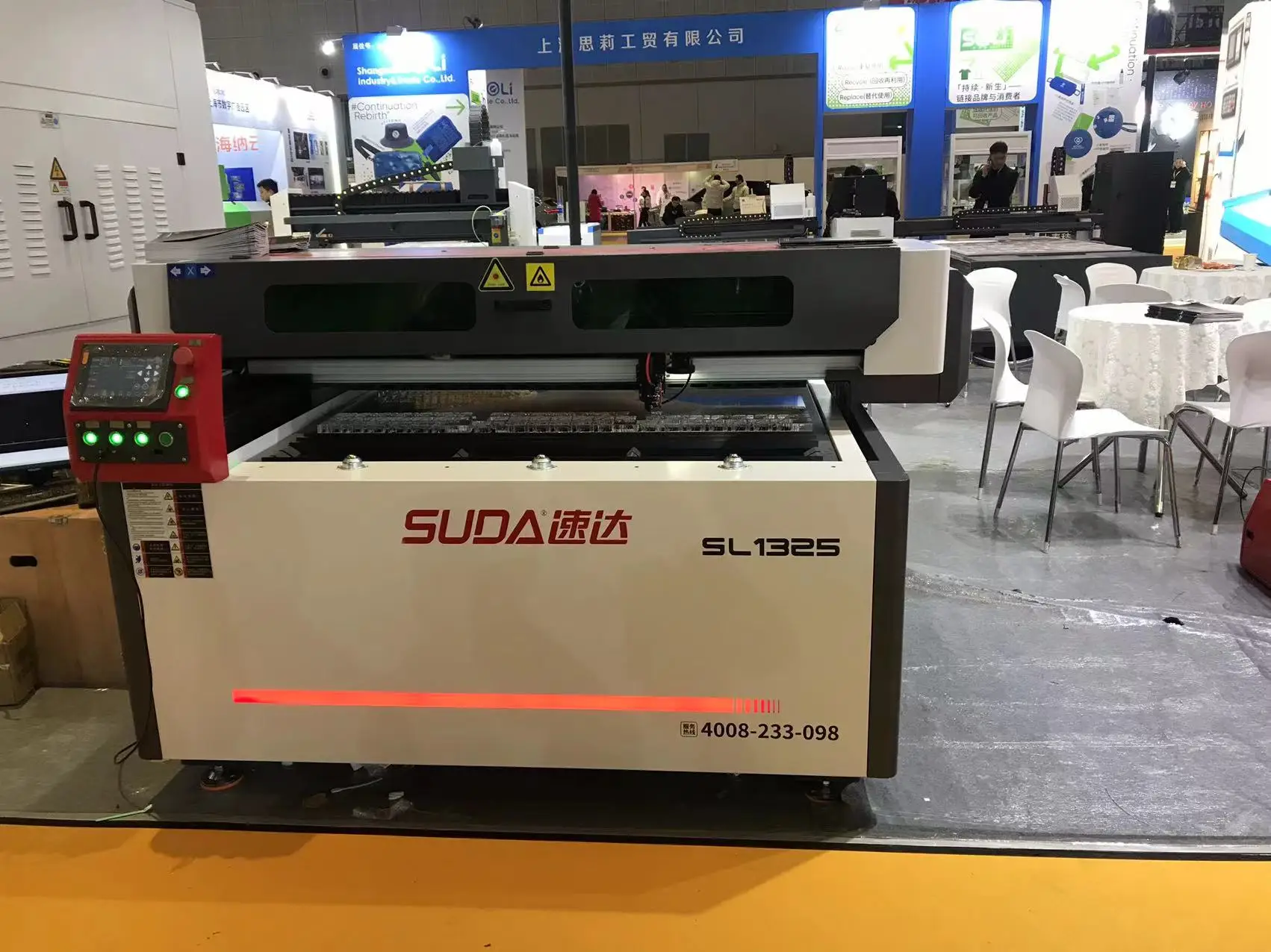 Best Industrial  150W 1390 Fabric Rubber Plywood Glass CO2 Laser Engraving Machine With CCD Camera