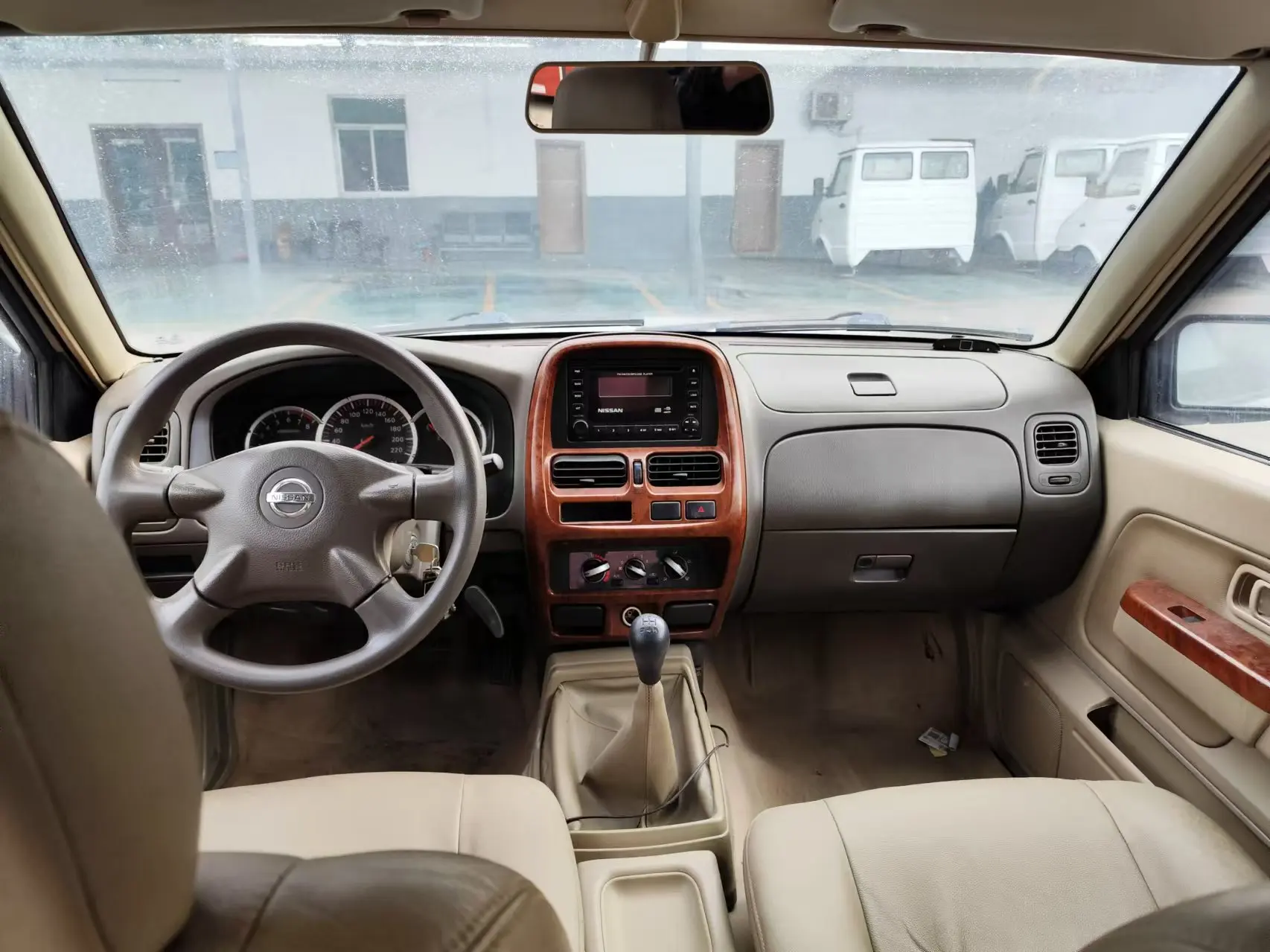 Лидер продаж 2015 б/у Nissan D22 пикап бензиновый механическая коробка передач двухколесный привод