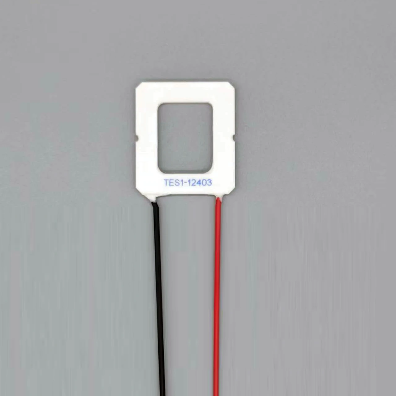 TES1-12403 12V модуля Пельтье Термоэлектрический охладитель Tec модуль