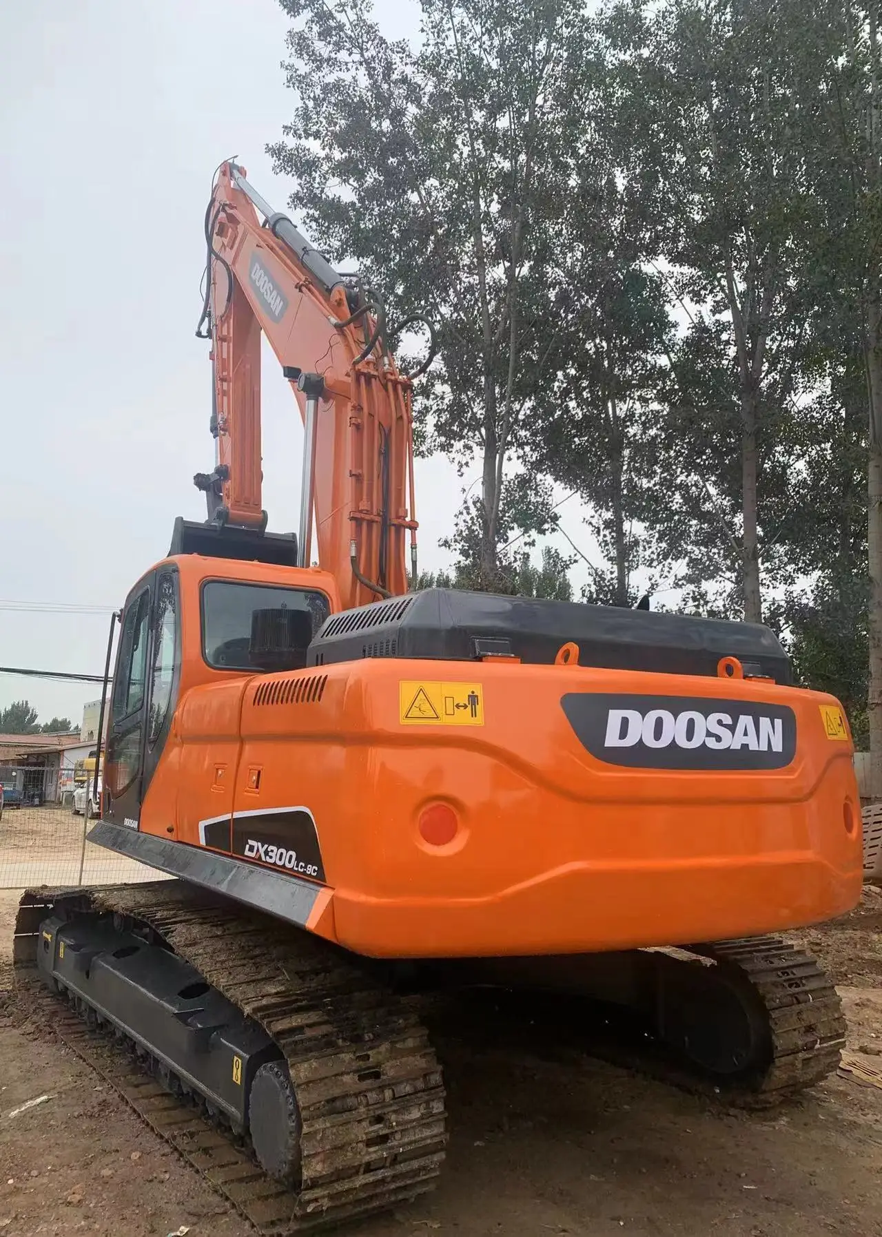 DH 300LC-7 Doosan 30 Ton Dh300 Dh 300lc-7 Original for Sale Used Construction Machinery Excavator freeship CIF DIGGER TRACTOR CE