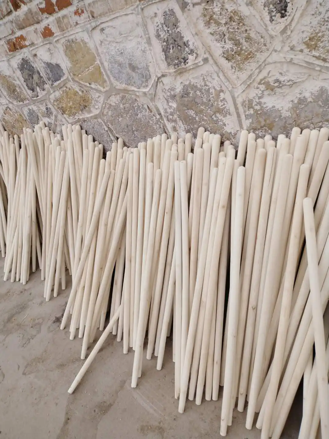 Factory outlet Snow Shovel garden Agriculture outile Wooden Handle Stick garden tools