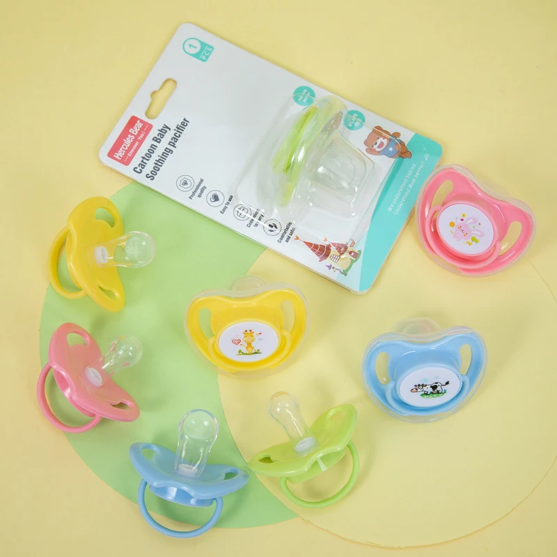 Wholesale customized Soothing pacifiers made silicone material without bisphenol A with dust covers