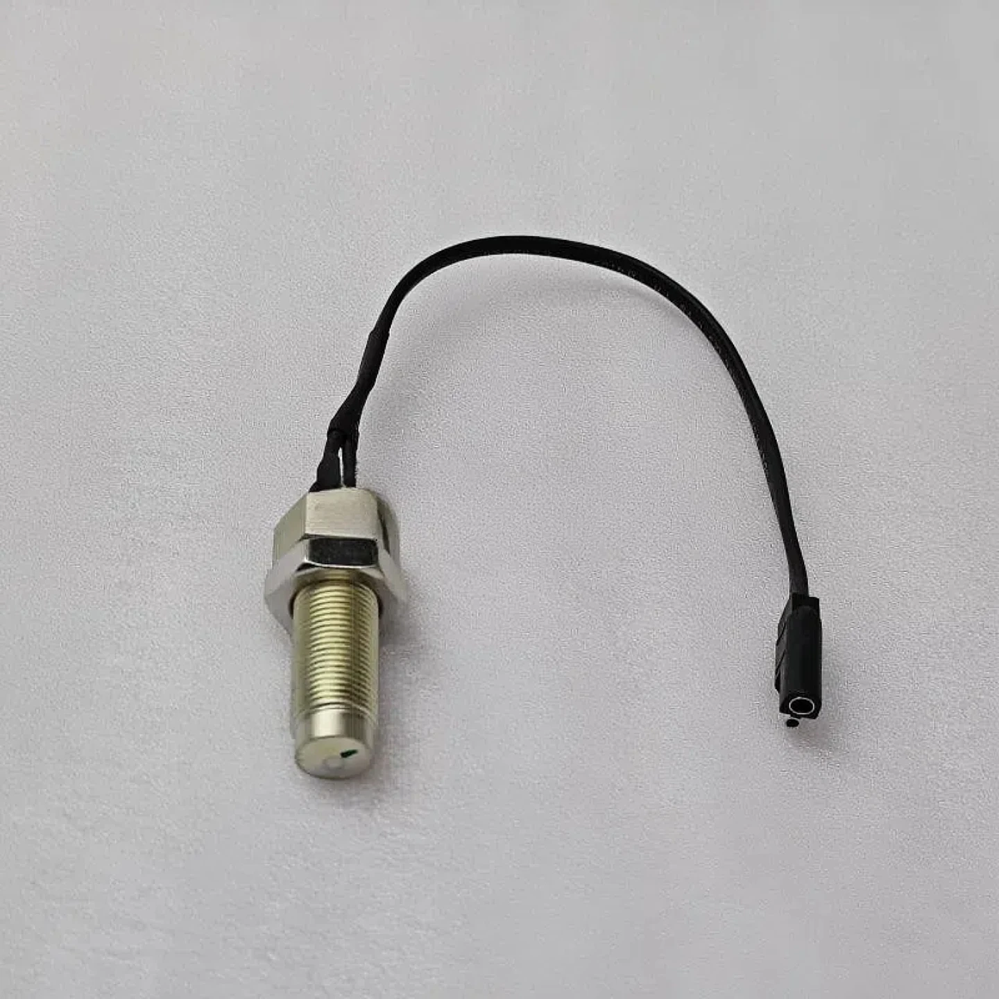 Genuine DongFeng 4b3.9 6B5.9 6C Qsb3.9 6L8.9  Isf2.8 Diesel Engine Speed Sensor 3971994 for Cummins