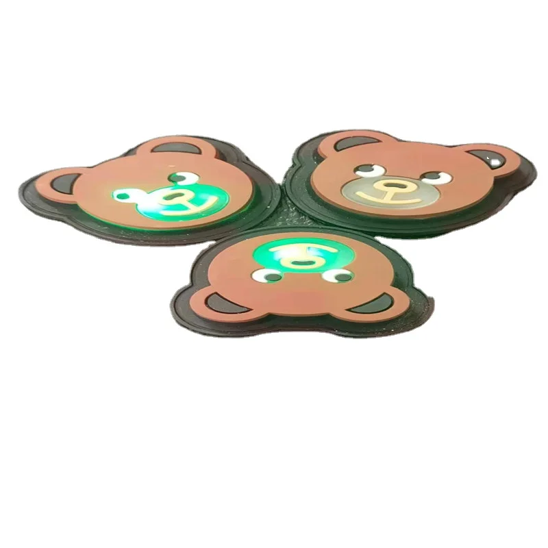 Manufacturers promote luminous accessories, cartoon plastic logo and built-in luminous accessories