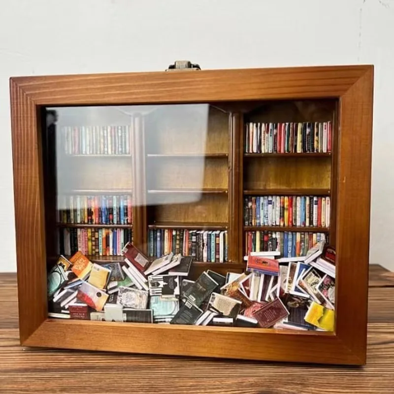 Акриловая книжная полка