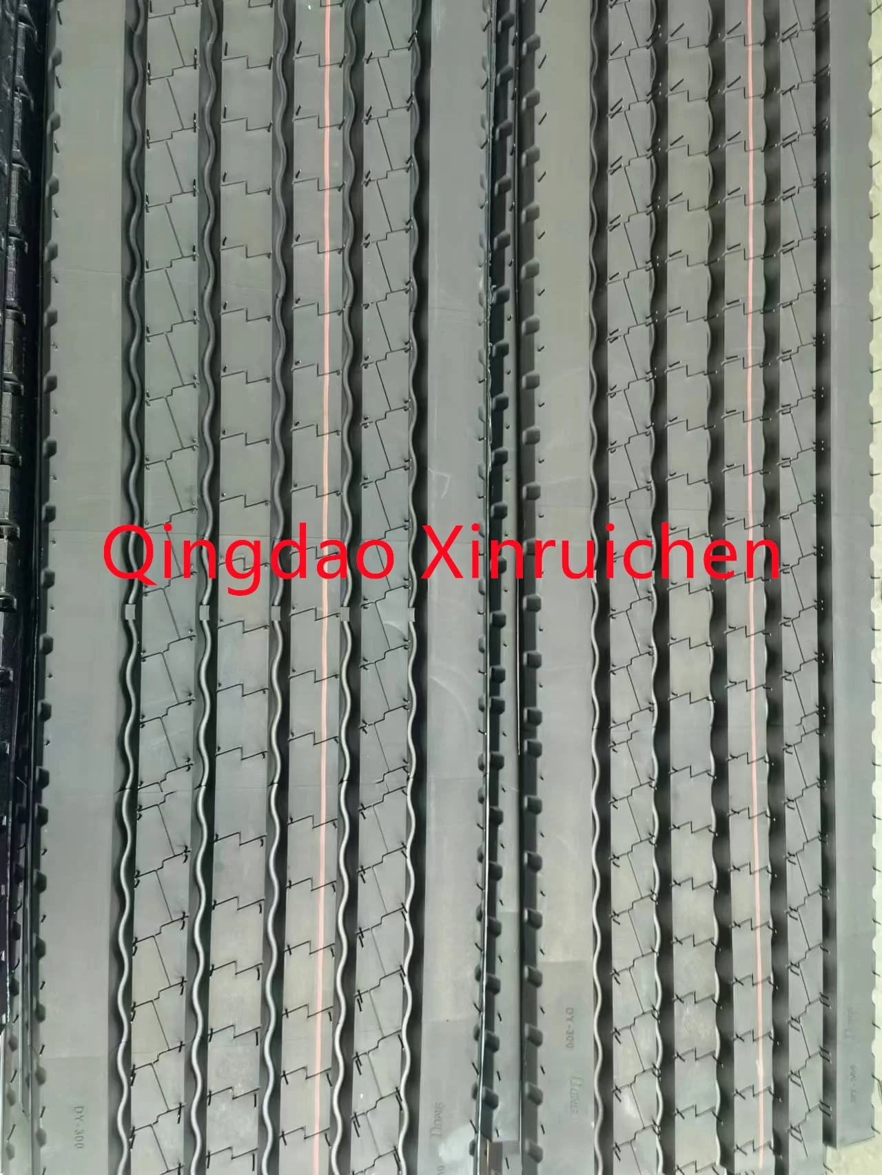 Tire Retreading Tread Rubber-Wave Pattern--Grooved Rubber Tread for Retread