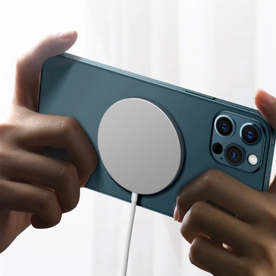 Top sales magnet Mobile phone accessories Type C Magnetic 15w Qi Wireless Charger for apple Iphone 12 13 14 15 Mini Pro max