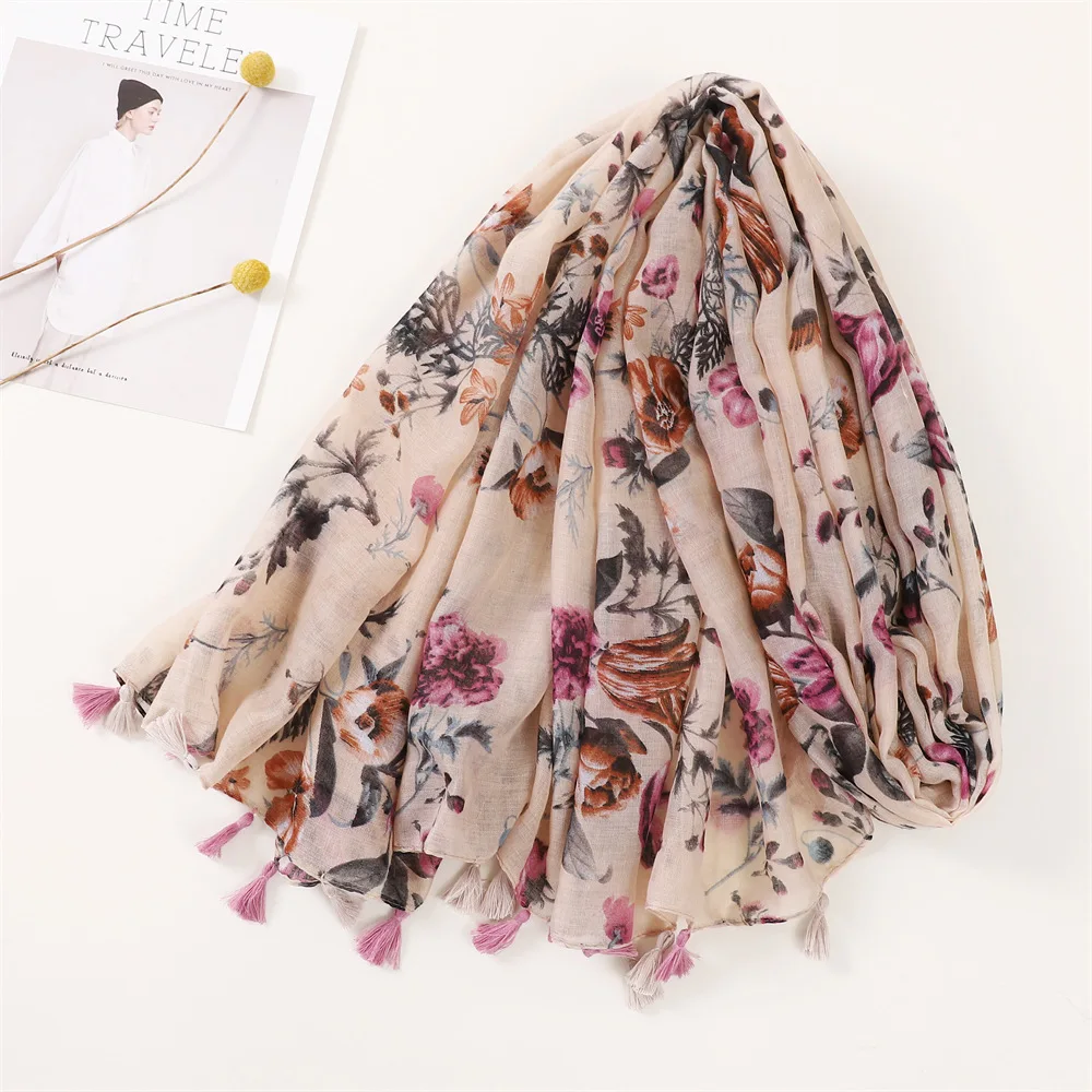 Factory Hijab Scarf with Tassels Luxury Brand Flower Printed Head Scarf for Women Stoles Retro Ethnic Viscose Neck Scarf Shawls