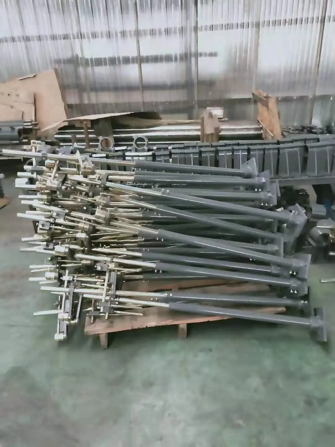 
QingDao DaPeng Double warp shaft high speed heavy water jet loom wholesalers 