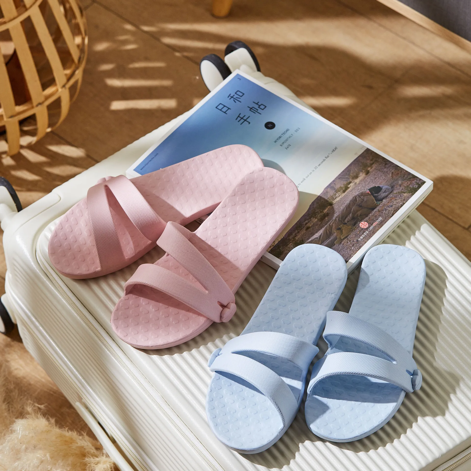 Non Disposable Travel Spa Slippers Folding Slippers indoor House Room Business Men Women Trip Party Slippers