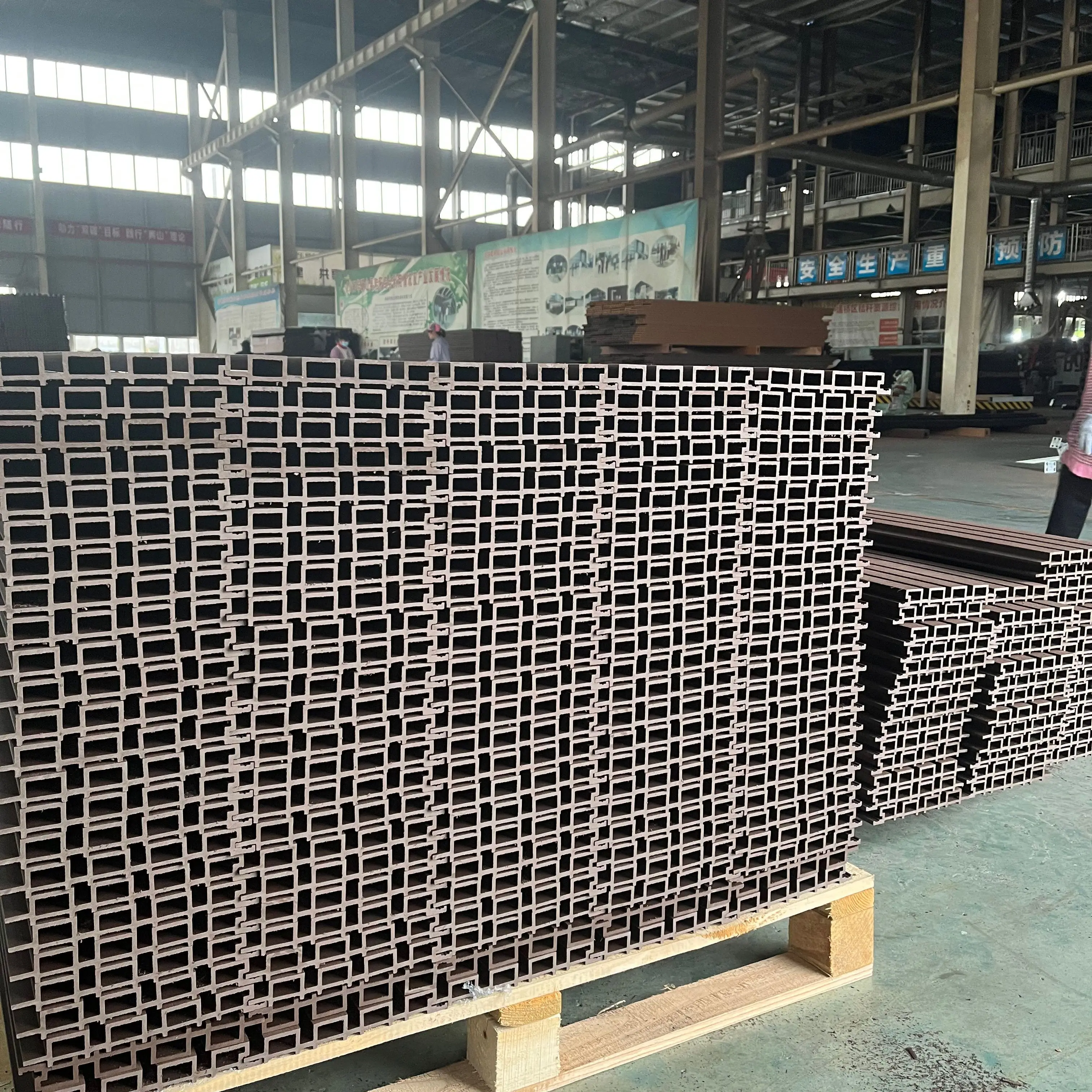 High quality outdoor wall panel waterproof wpc wall cladding for exterior wall decoration