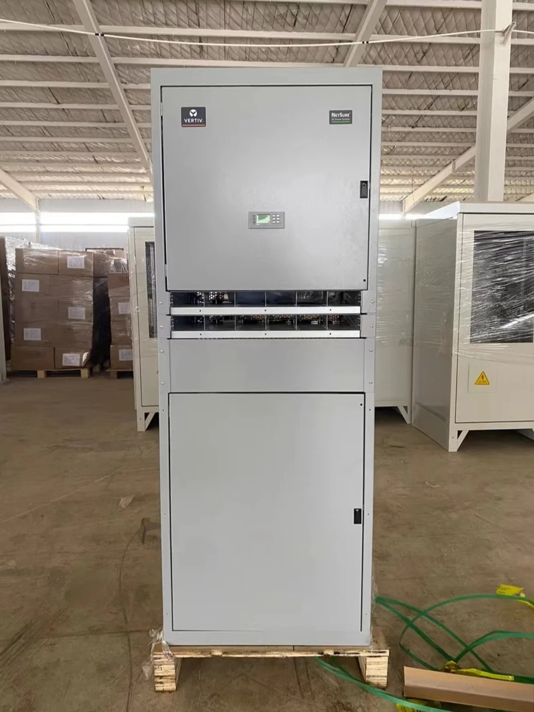 Communication power supply NetSure731CC2-X3/X4 Indoor high-frequency communication switching power supply 48V600A