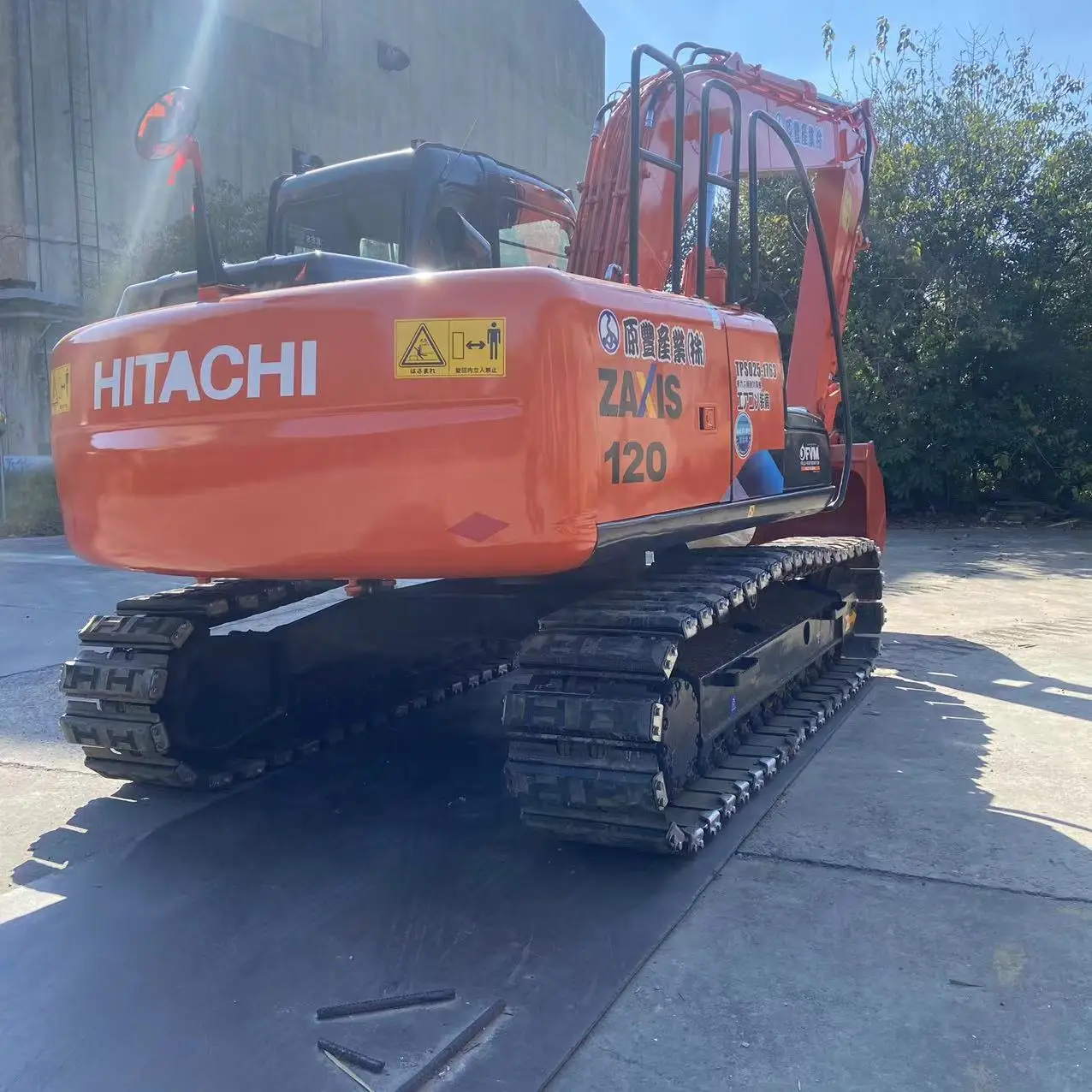HITACHI ZX120 excavator  new excavatorused hitachi ex100wd wheel excavatorcheap used/second hand excavator