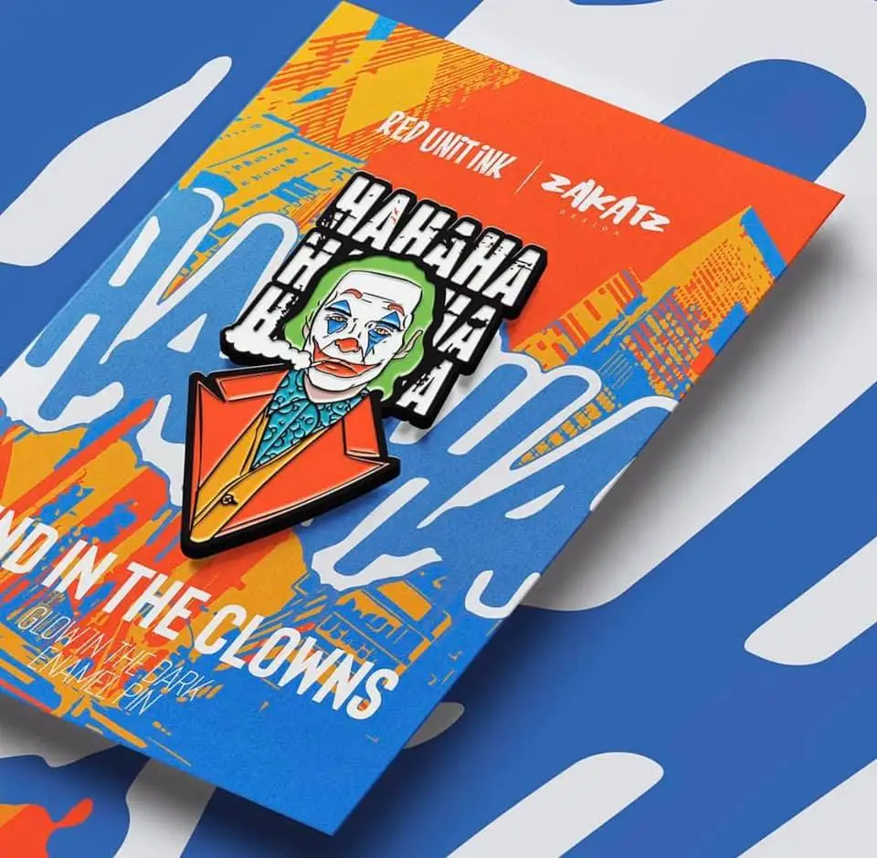 Булавки для лацканов, украшение из Китая, страшный клоун, жесткая эмалированная булавка На Хэллоуин с индивидуальной подложкой