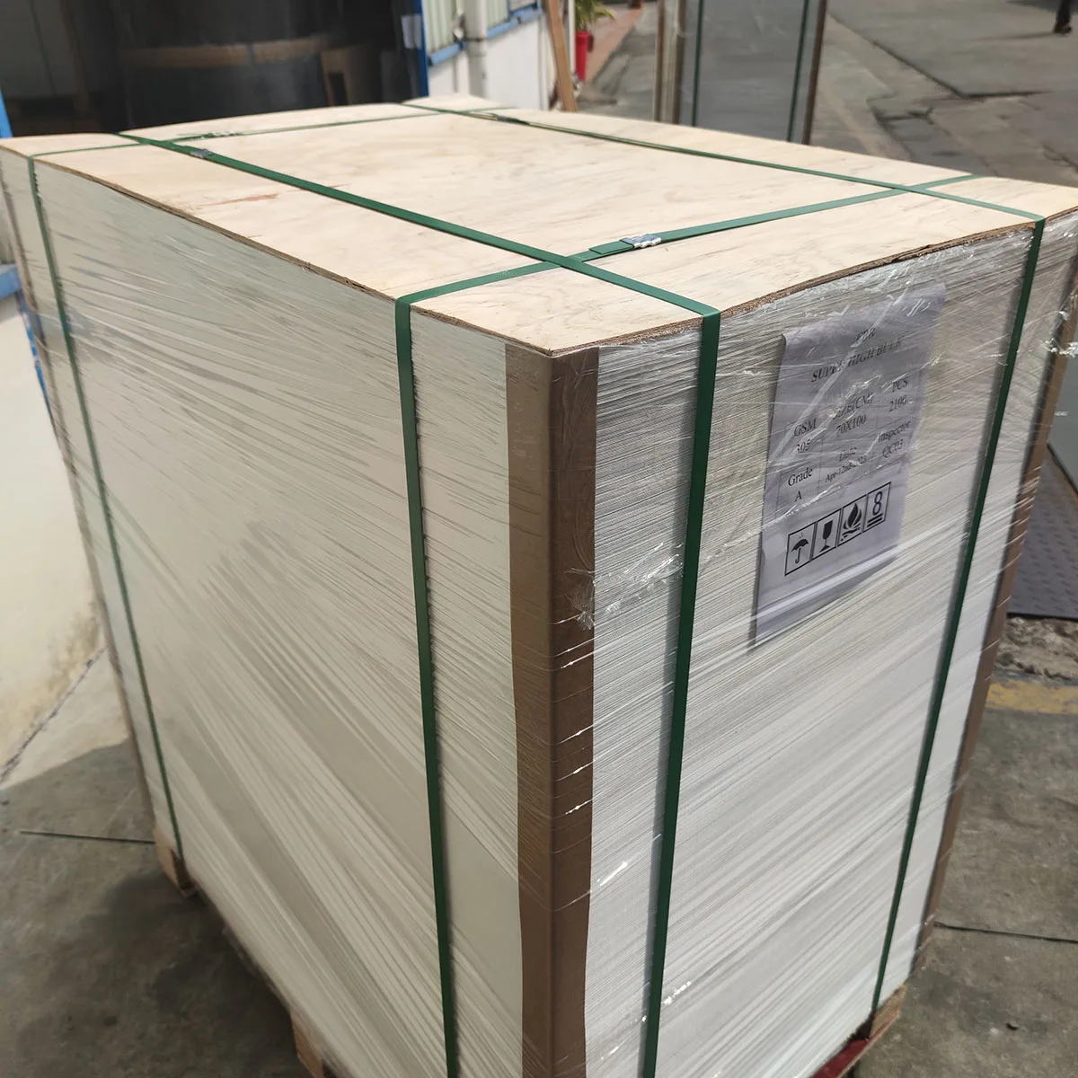 250 to 350 Gsm Fbb C1S Ivory Board Folding Box