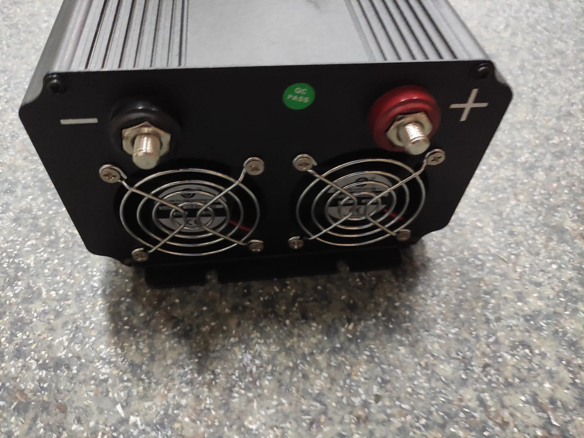 DC to AC 1500W 12V 24V Car inverter Modified sine wave inverter Converter