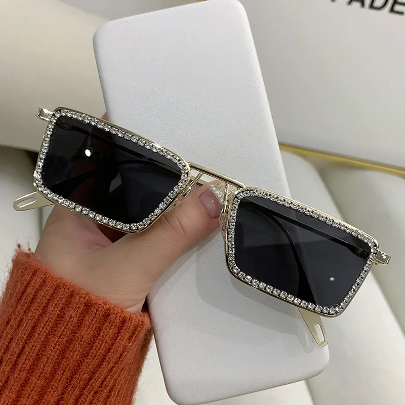 2024 Sparkling Crystal Glasses For Women Disco Rhinestone Eyewear Fashion Transition Photochromic Reader Sunglasses