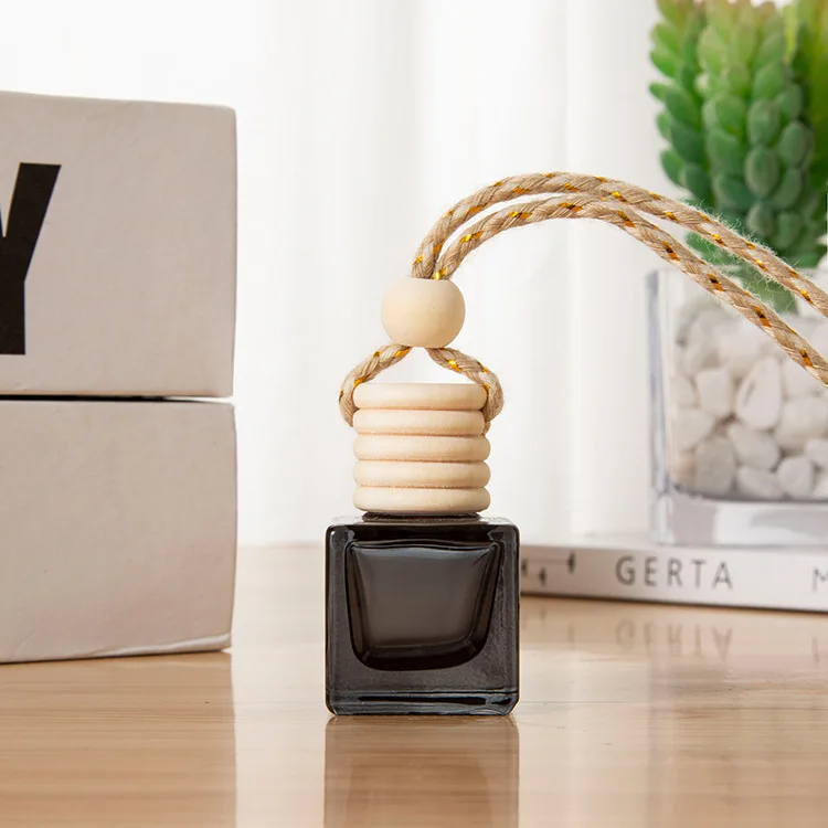 Premium Quality 8 ML Empty Thicken Glass Bottle Hanging Multi-Color Car Air Freshener For Adding Essential Oil