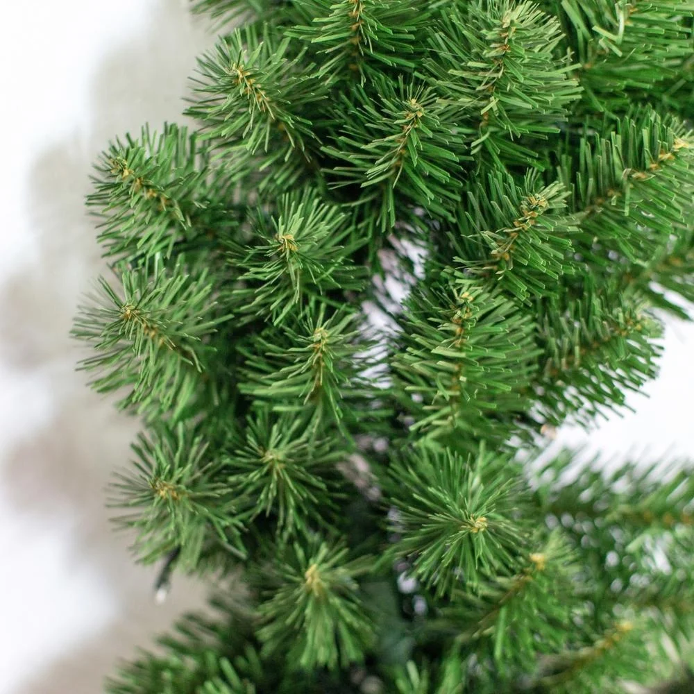 2022 New Product Artificial Pvc Christmas Green Garland Christmas Tree Wholesale