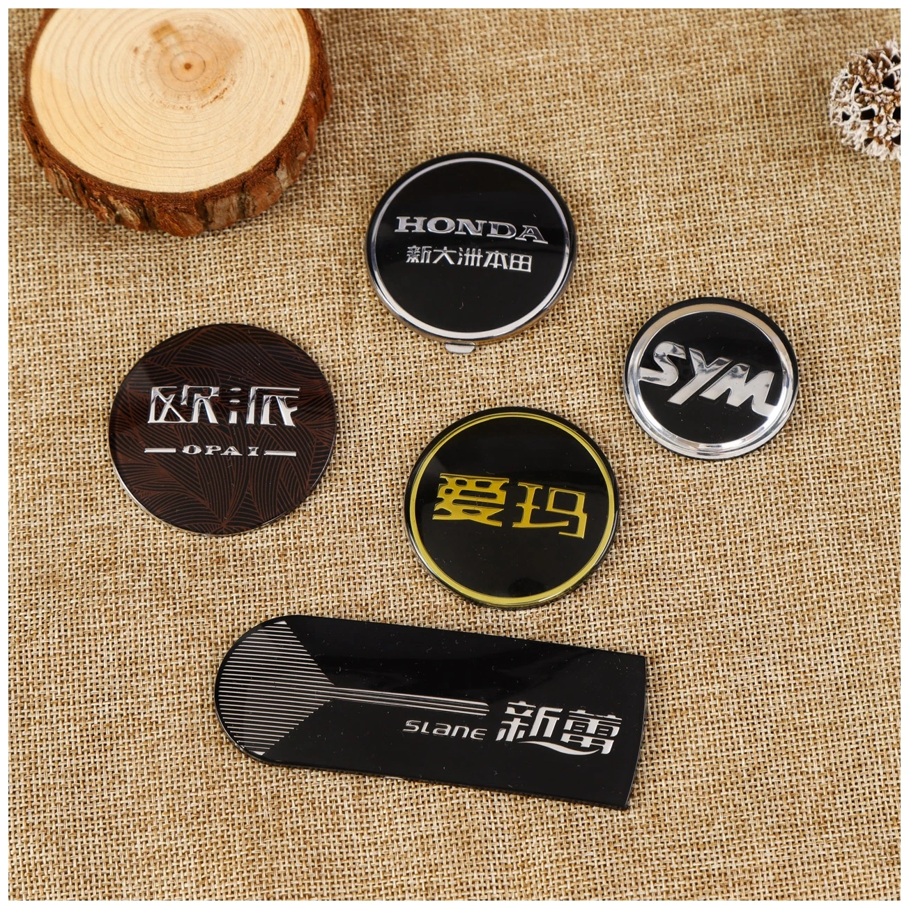 Manufacturer 3D outdoors ABS chrome logo sticker car emblem badge