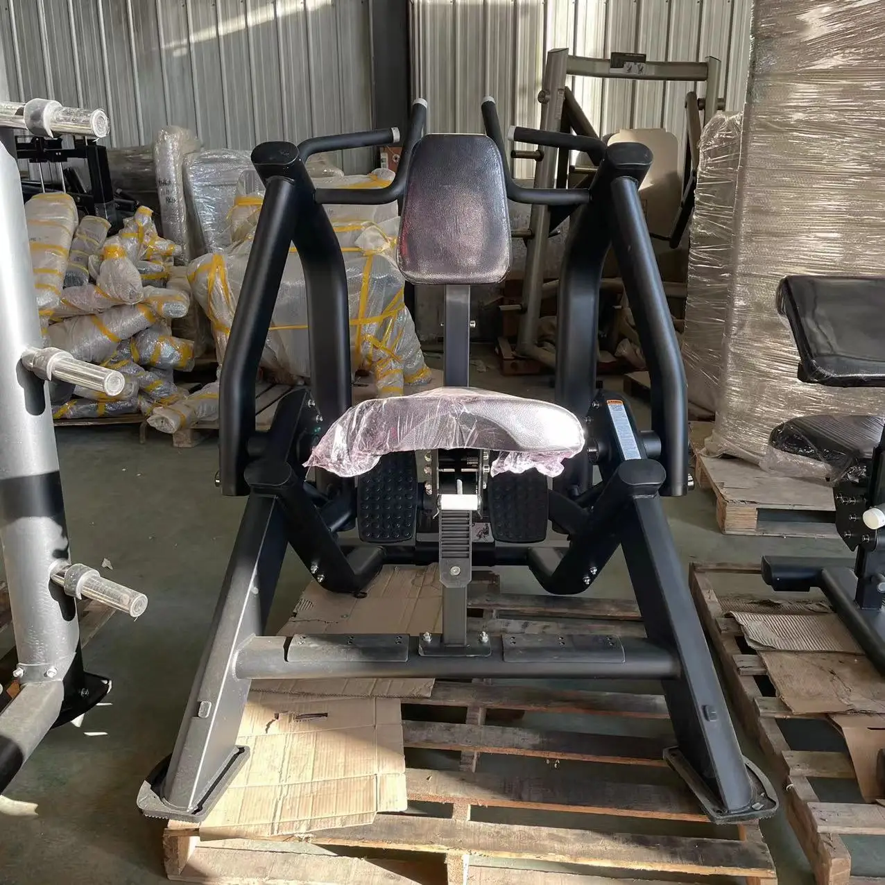 Professional Fitness Gym Equipment Iso-Lateral Rowing Incline level row shape the back muscles Body solid gym