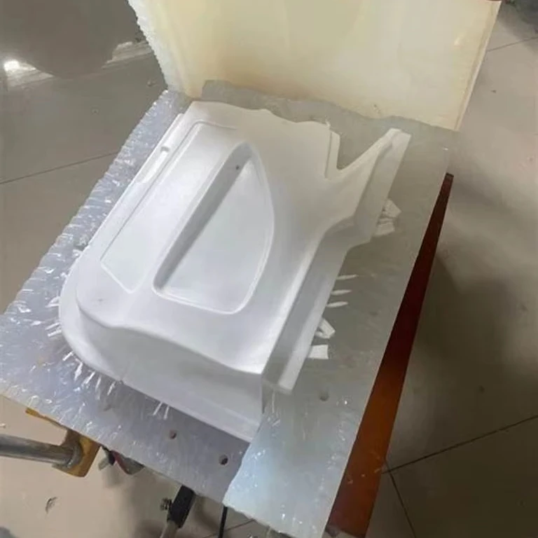 OEM Manufacturer Vacyum Casting Products Resin Epoxy Silicone Mold Rapid PrototypingService Plastic Injection Molding