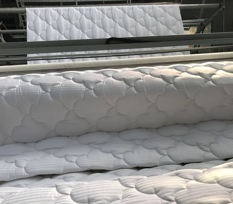 Оптовая продажа, 100% хлопок, 233T, 4x4 дюйма, алмазный белый цвет, для отелей, используется для матрацов