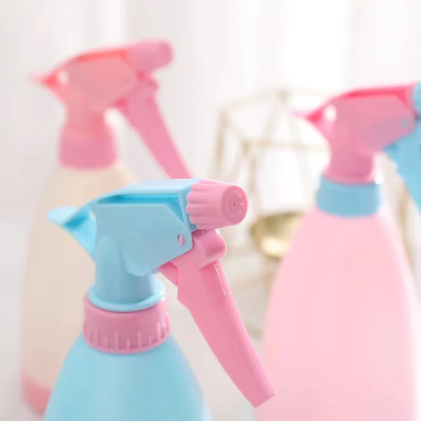 500ml candy-colored watering can hand-pressed plastic sprayer multi-purpose sun-drying detachable gardening tool PE bottle