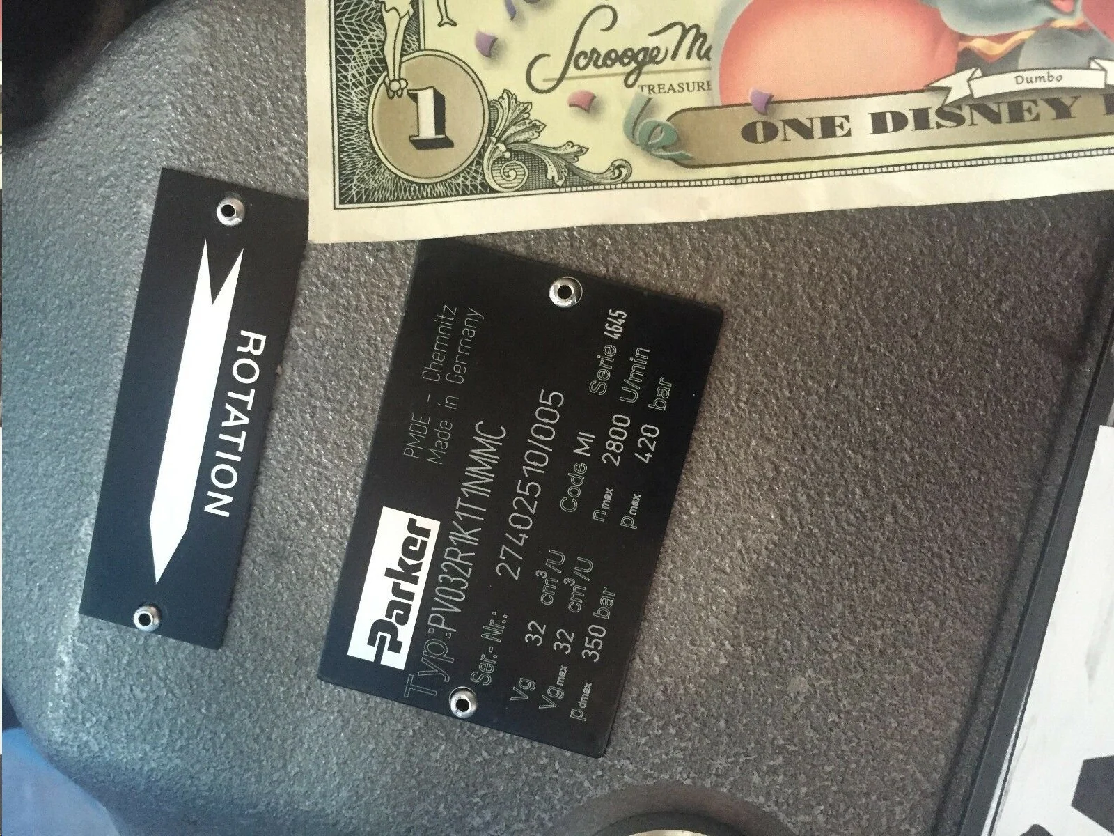 Original or replace Parker PV SERIES PV032 piston pump hydraulic pump PV032R1K1T1NMMC