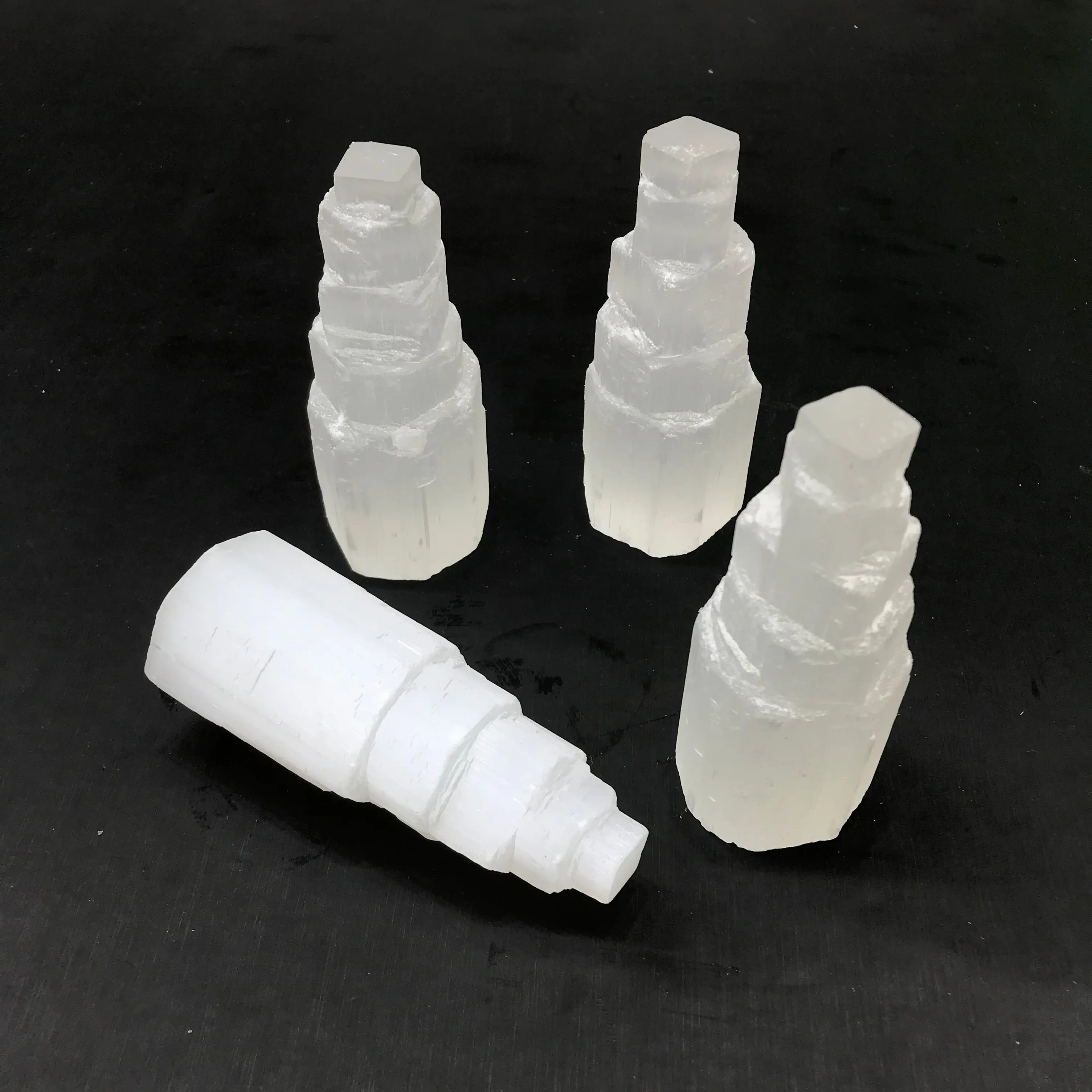 Wholesale Natural White Clear Selenite Crystal Raw Cube Tower For Home Decoration Gifts