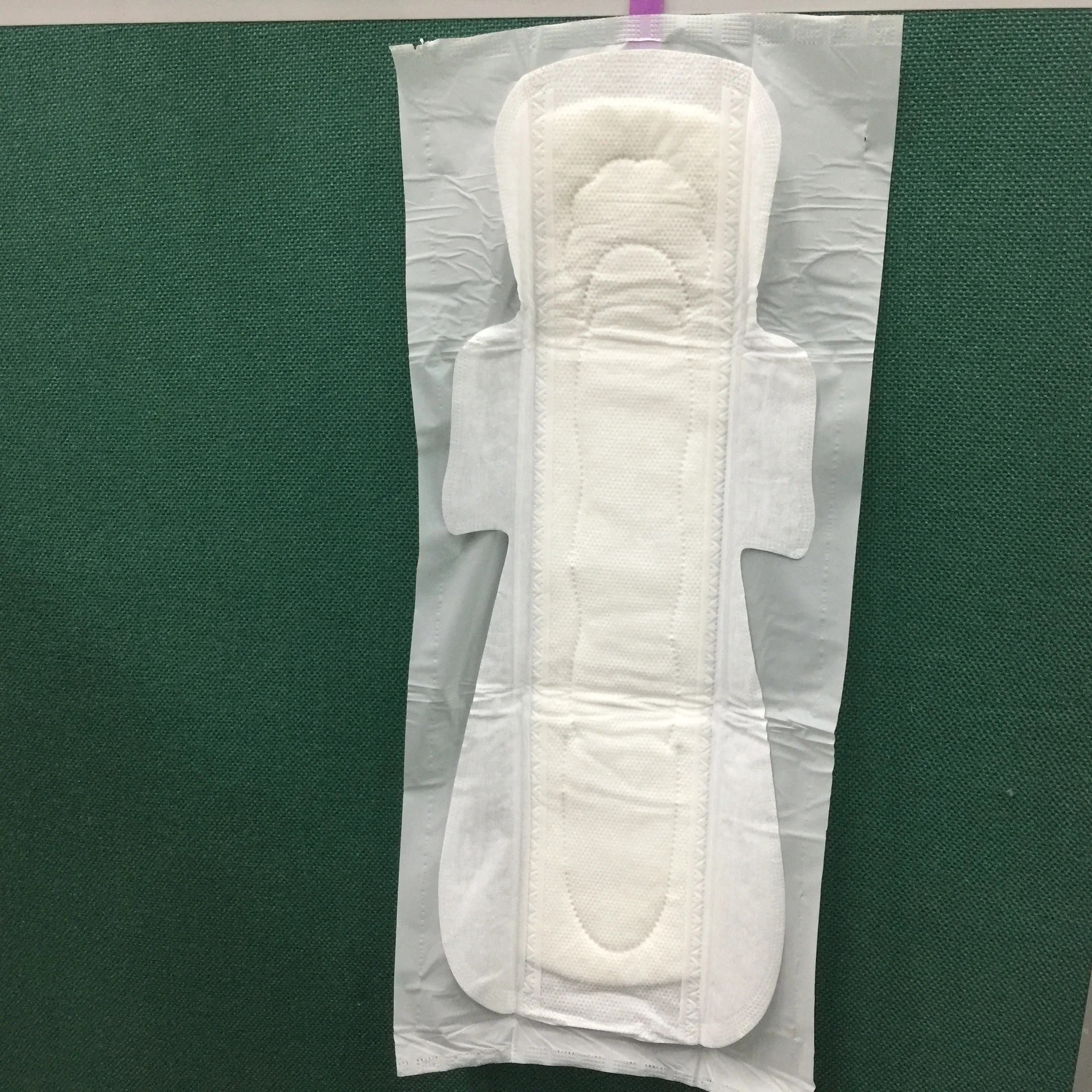 Factory Price Sanitary Napkin Chinese Sanitary Pad Wholesaler Combination Package Sanitary Napkin