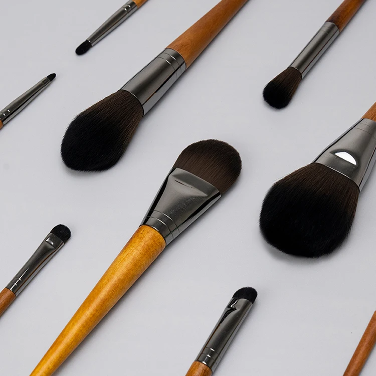 Custom 10pcs Luxury Natural Goat Hair Angular Eye Shadow Makeup Brushes