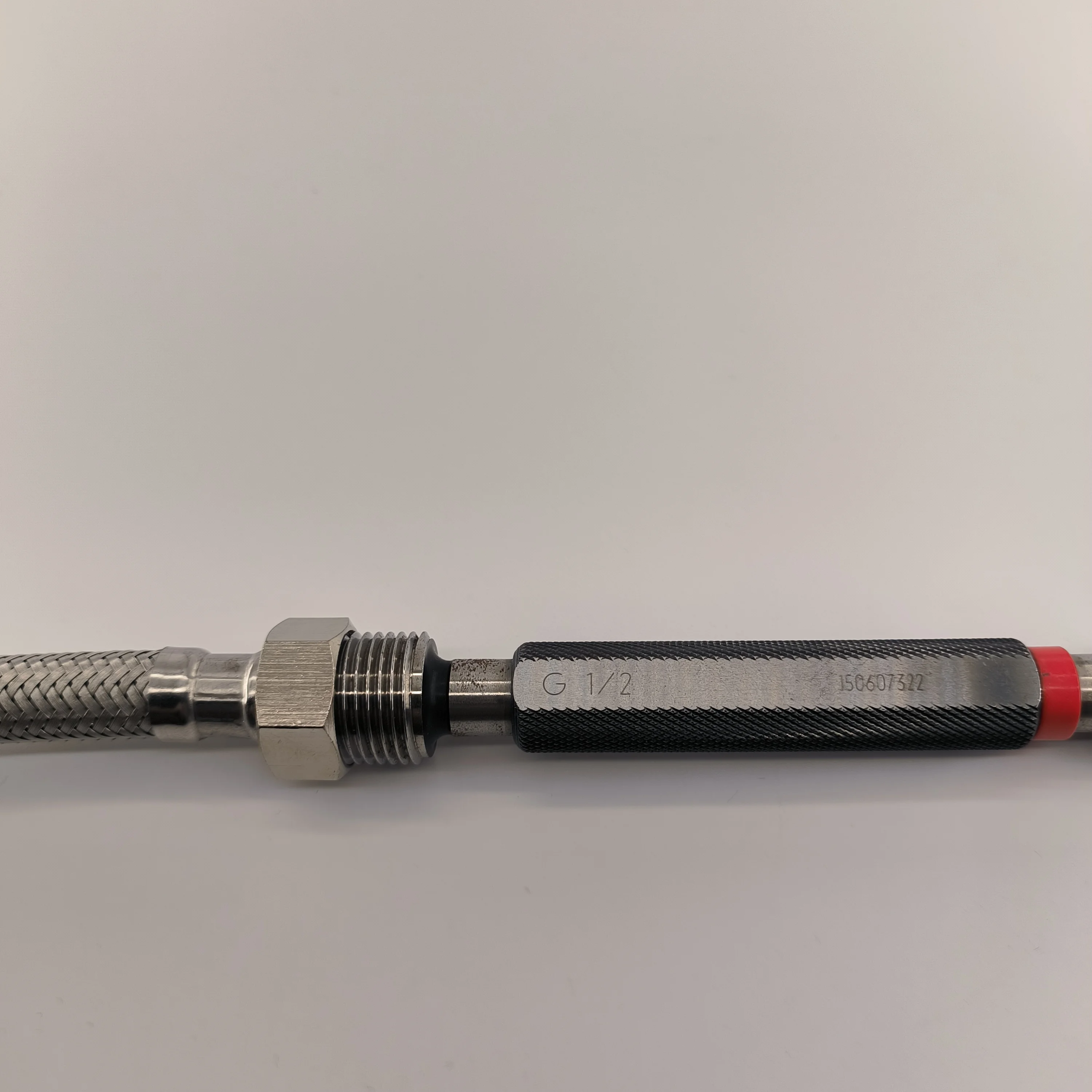 Heavy-Duty 304 Stainless Steel Wire Braided Sanitary Ware Flexible Hose EPDM Tube Pipe Hose Plumbing Use F1/2*F1/2 Bathroom Use