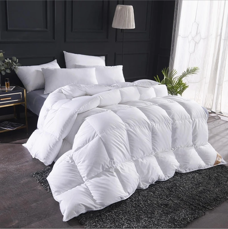 Custom wholesale 100% Cotton Down-proof All Season  Winter Home/Hotel Nature Soft  Goose Goose/Duck down Feather Duvet/Quilt