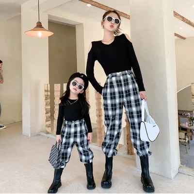 Лидер продаж, весенне-осенние повседневные клетчатые хлопковые брюки для мамы и меня, семейная одежда