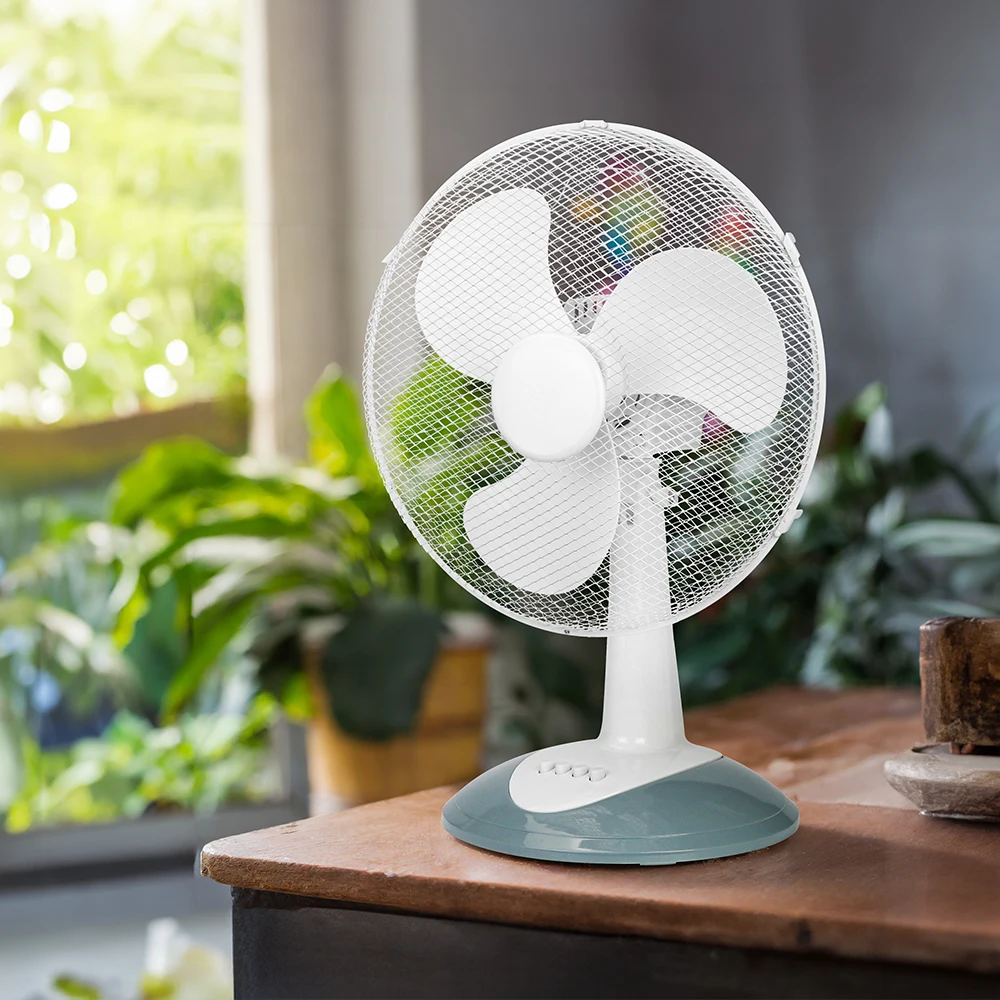 High Quality 3 Speeds Electric Oscillating Table Fan Air Outdoor Cooling Fan Basic Household Use 16 Inch Desk Table Fan
