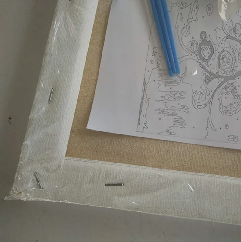 4052092437_1825676587