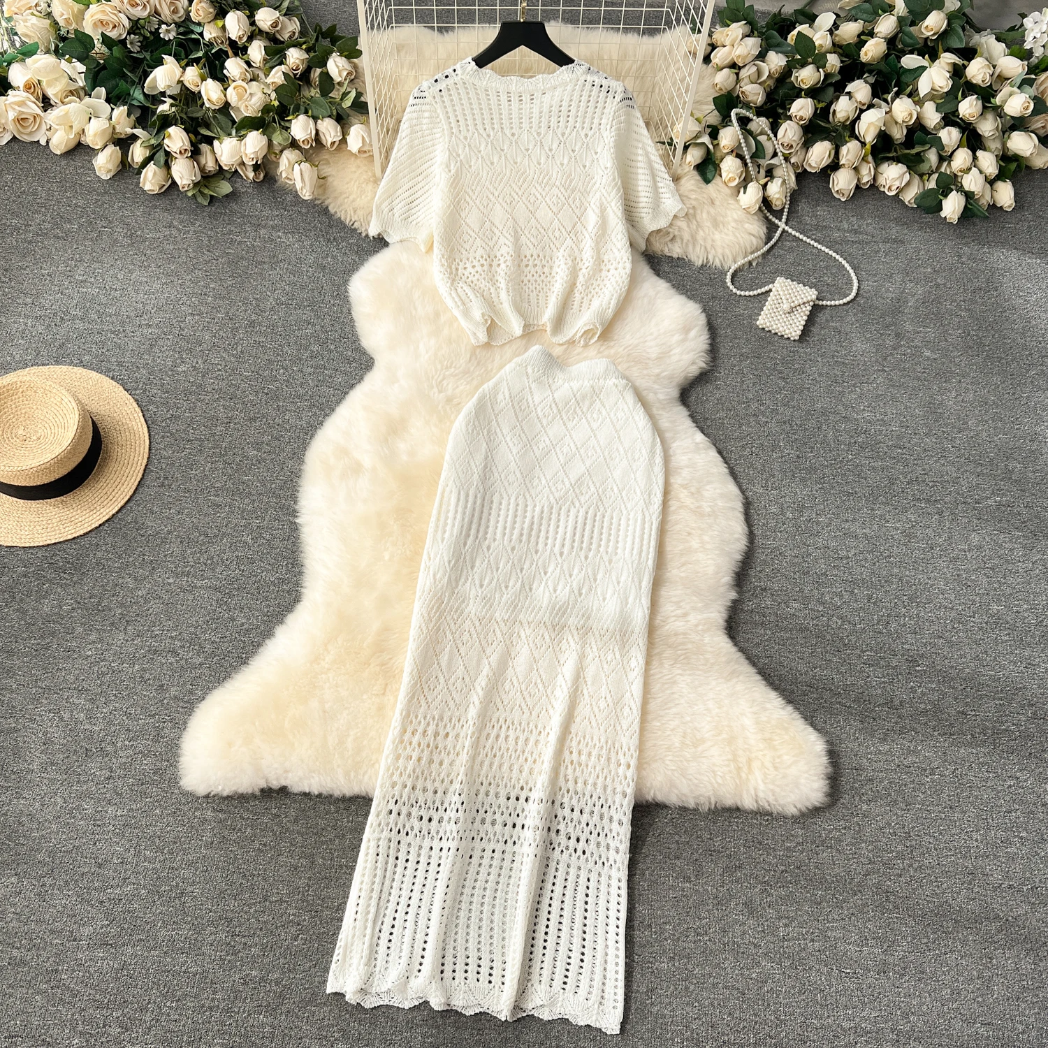 2024 Spring Korean 2 Piece Set For Women Top And Knitted Skirts Set Clothing Wholesale